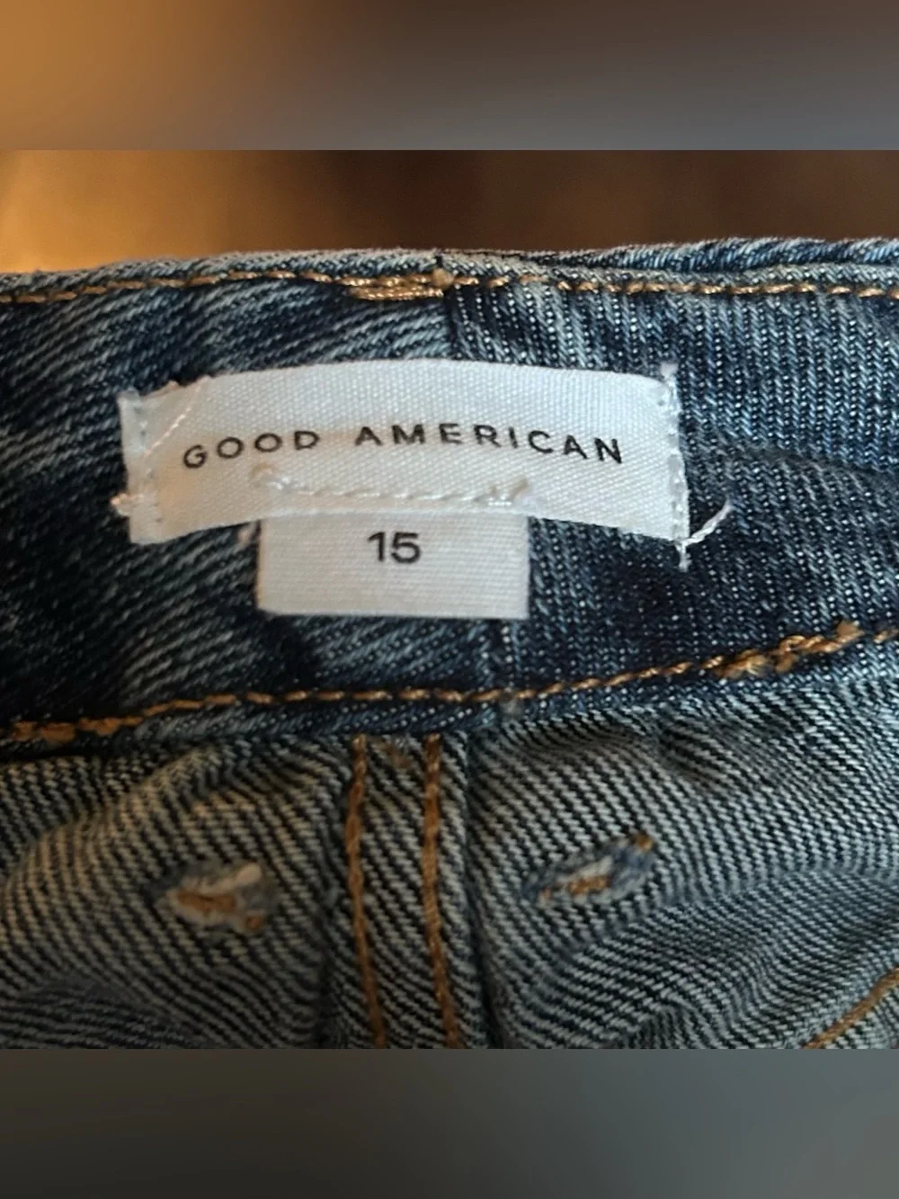 Good American Cut Out Mini Skirt Size 15 - Picture 9 of 10